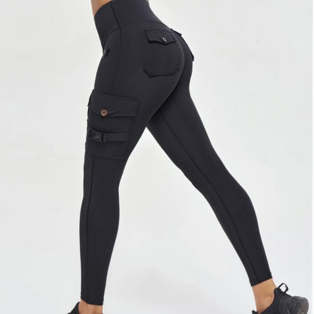 Cargo Fitness High-Waisted Pocket Leggings - Black | Medium